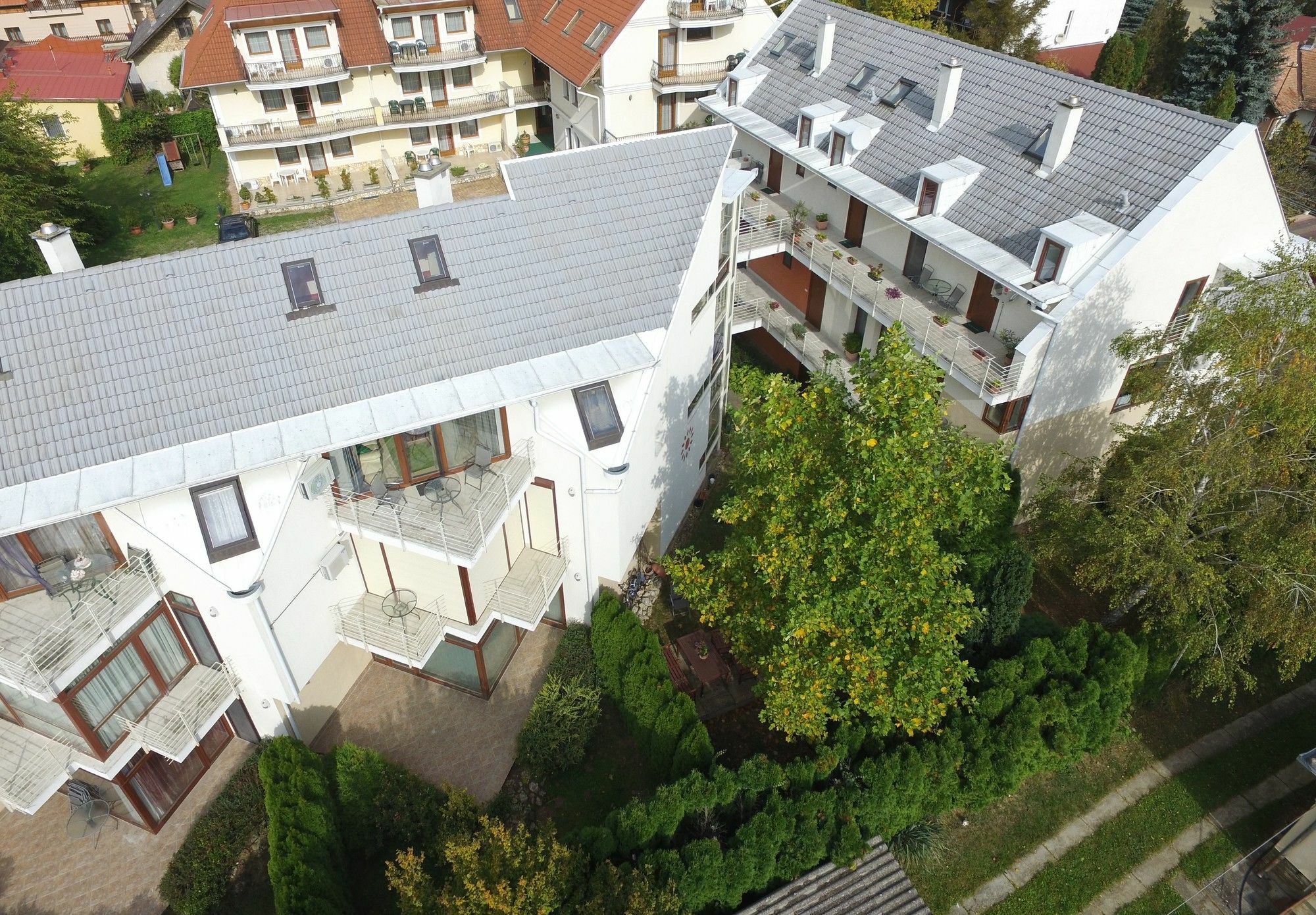 Feng Shui Wellness Apartmanhaz Heviz Exterior photo